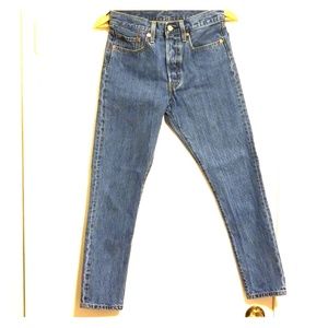 Levi's 501 Skinny Stonewash Crop Jean